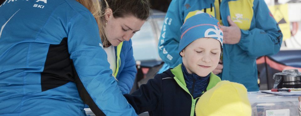 Výherci malé i velké tomboly z akce Závěr lyžařské sezóny se Satrapa ski